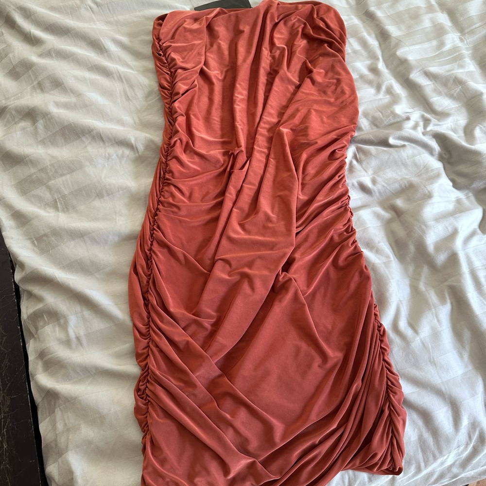 PrettyLittleThing Coral Maxi Skirt